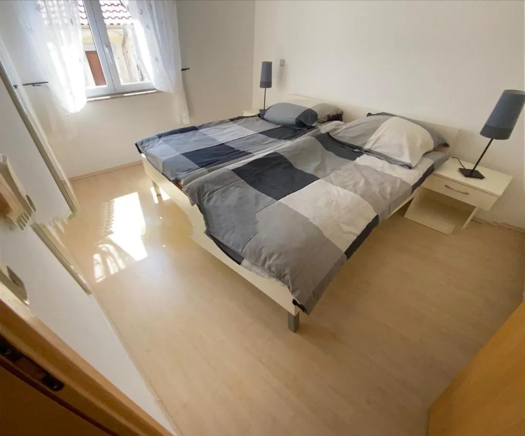 Holiday home Ferienhaus Dalmatia Kali